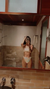 Day 4 tan progress been taking it easy and slow so i don t burn