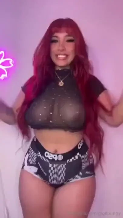 Do i look good in this top part 3 