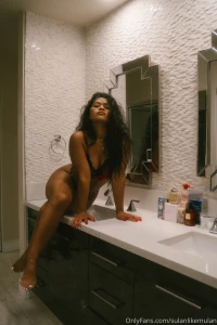 My booty is asking for some unusual punishment part 1