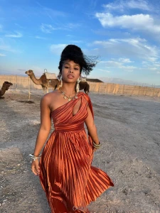 What s on your mind and why isn t me