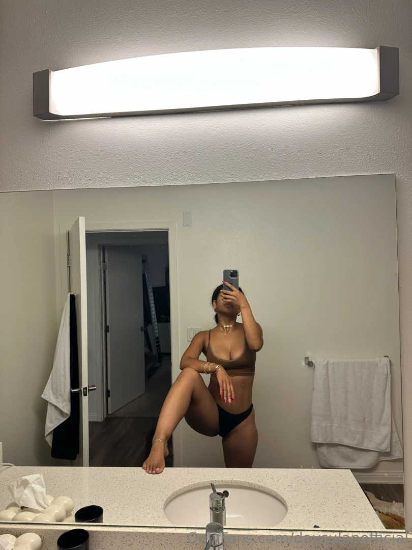 Come say hi over on my vip page daysulanvip 