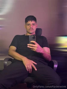 Ready for the ultimate pleasure brandon_jay will make your fantasies