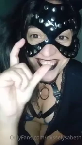 Little little thing are you happy you make me laugh with you tiny