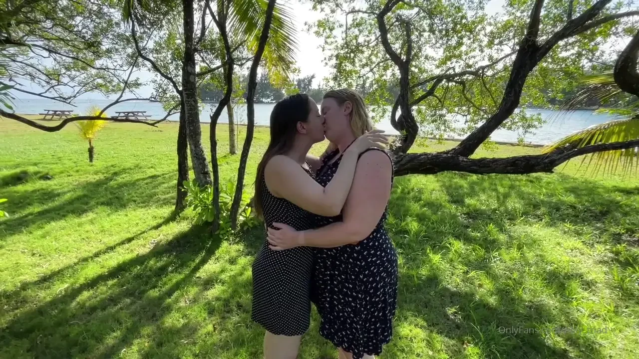 Do you want to cum on vacation with us 