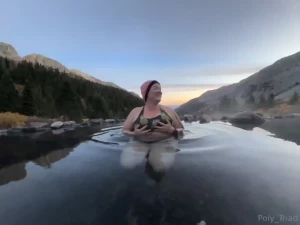 Finally found someone in the wild to take pics of me while backpacking