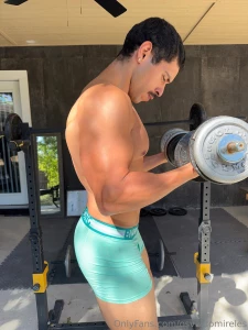 Not trying to steal the spotlight but i might ve just flexed a little