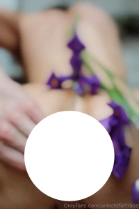 This set has your favorites in 11 shots bent over showing off my ass part 1