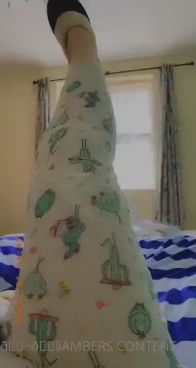 Was horny this morning on snap but had no one to play with swipe right part 1 