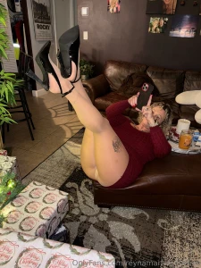 Sexy pantyhose and heels part 8