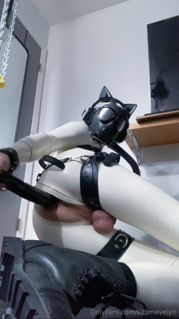 This rubber object needs to be probed 