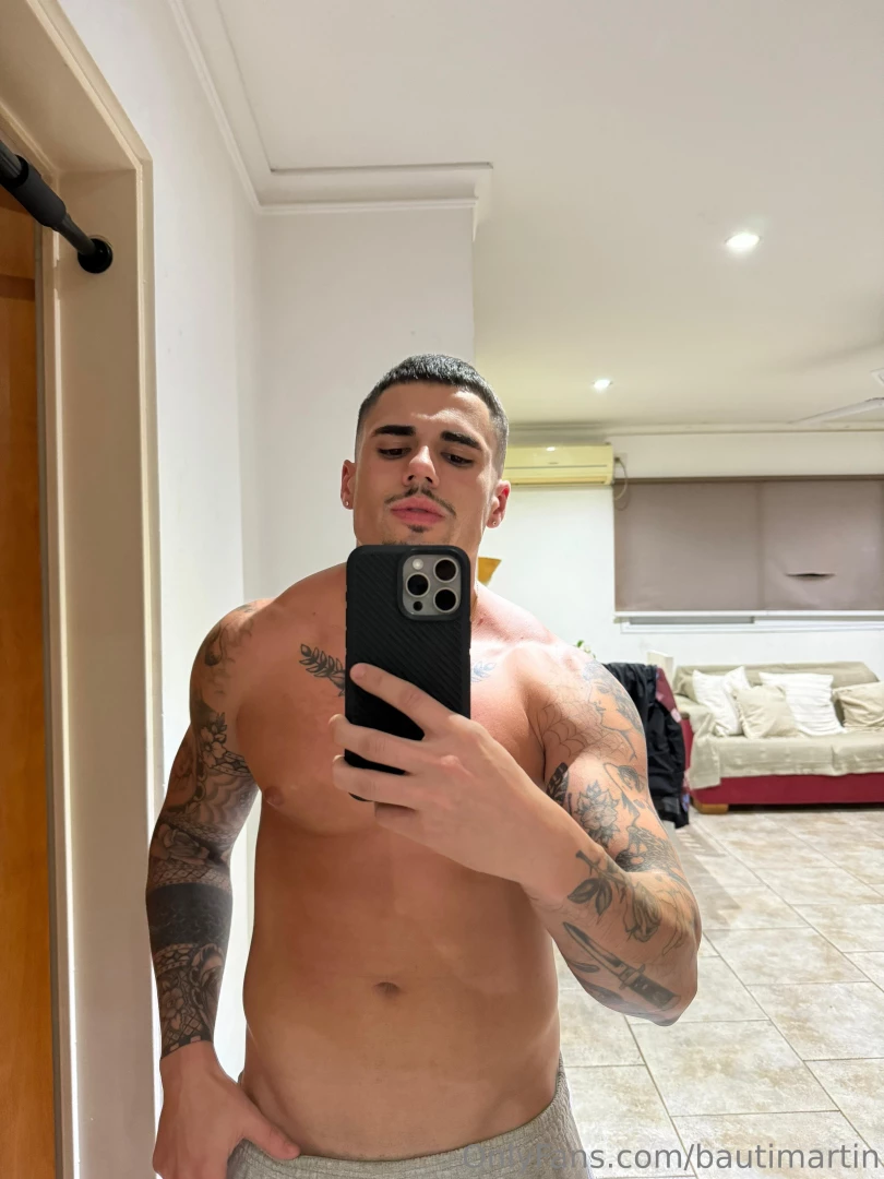 Tell me what you ll do to me if you find me in your kitchen like this 