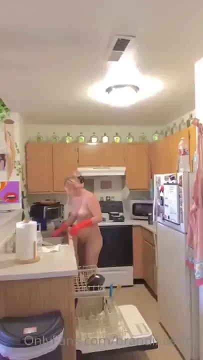 Another day of just casually cleaning the kitchen nude ya know 