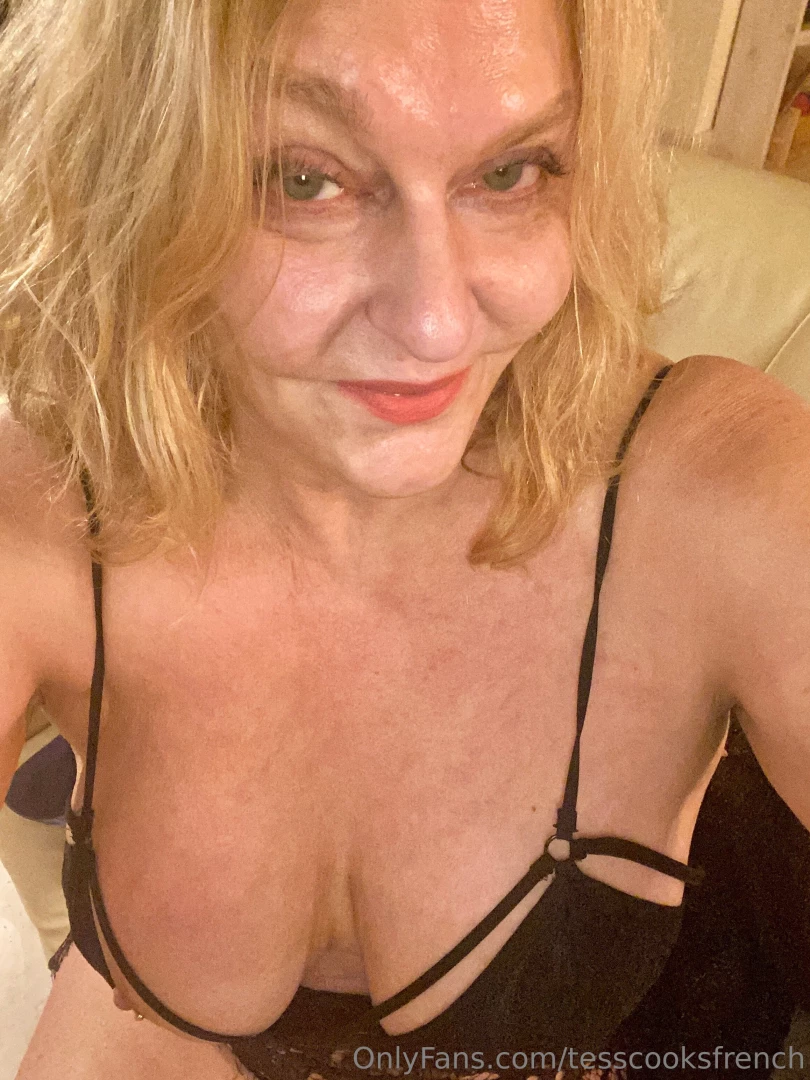 Getting ready for a video date i don t have time for many don t you part 1 