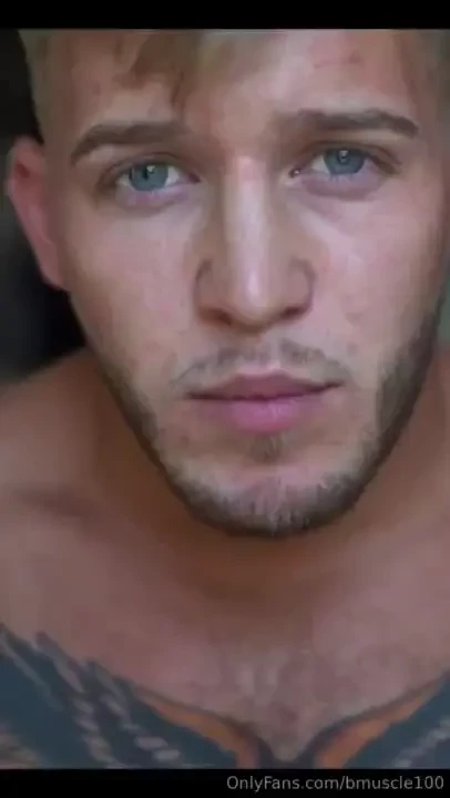 Just sent you my hottest video of all time just look at this highlight 