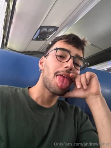 I m a bit bored here i think i can do something about it the solution