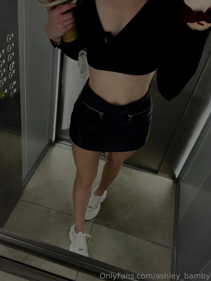 I m going shopping should i get you something sweet or am i sweet 