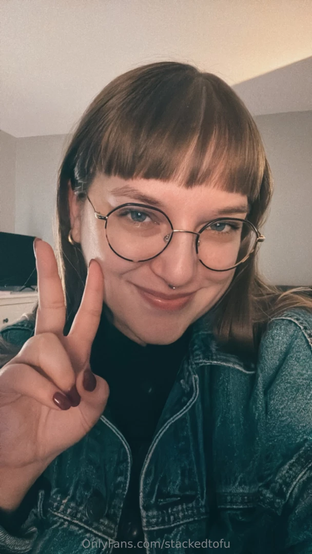 Got my hair cut and feeling cute as hell 