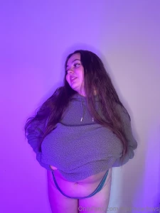 Swipe to see some naughty underboob action