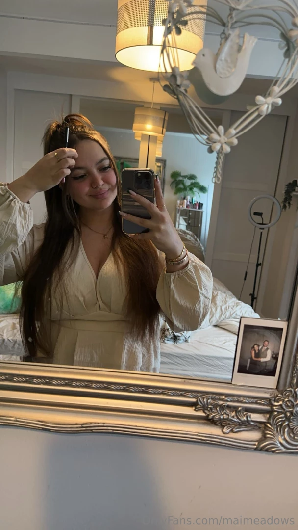 Do you think i d look better on your couch or on you 