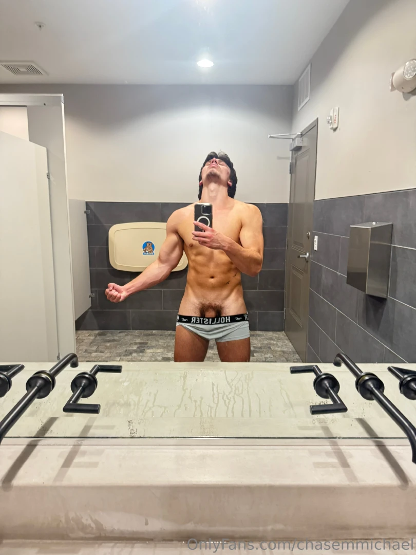 First pump since a week ago feeling chubby 