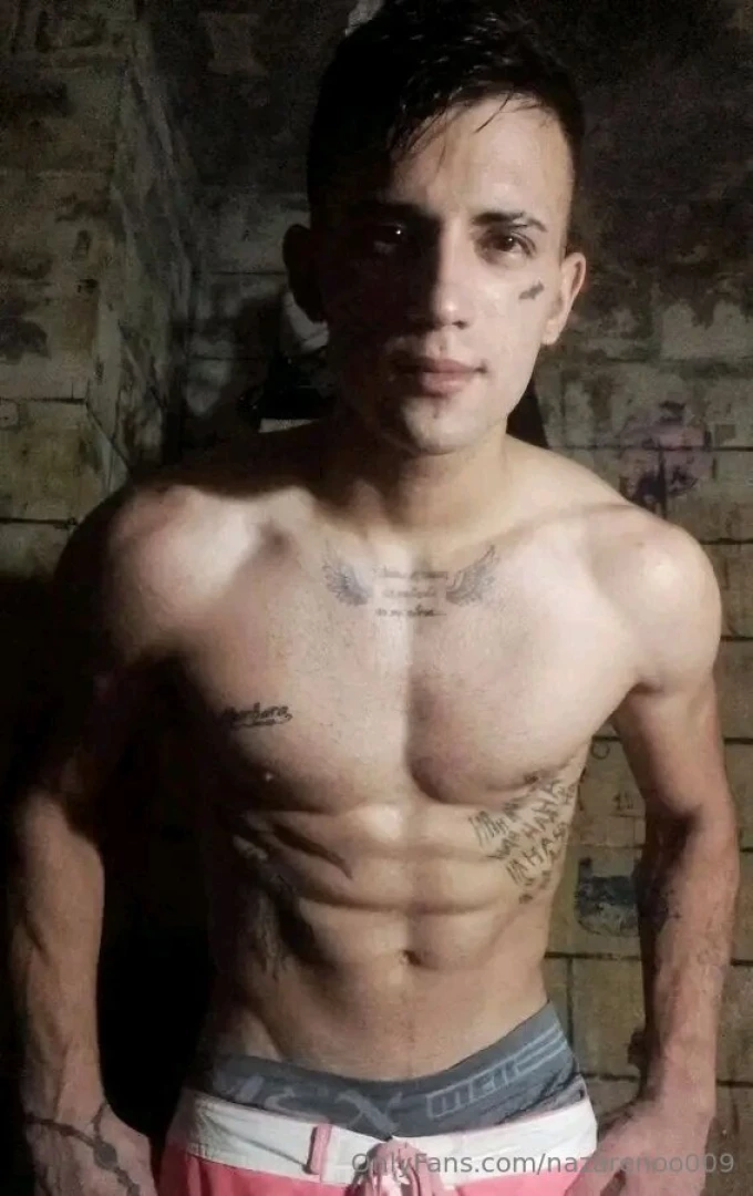 Hola bebe me encantar a complacerte y que tu hagas lo mismo conmigo y 