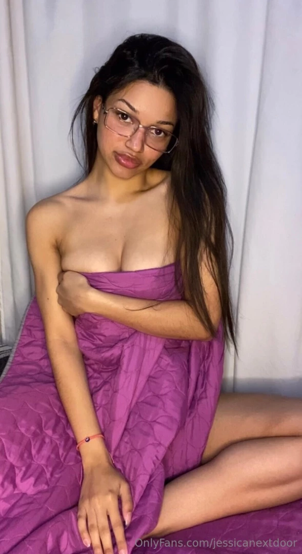 The gossip is true i go to sleep naked 