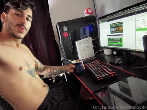 A quiet morning working after work