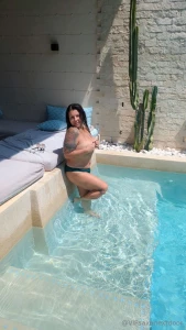 I ve been around the block a few times but i still know how to bring