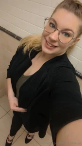 Welcome to my page my wonderful fans my vip is always more fun