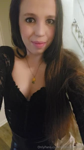 Headed out and feeling sexy tonight wonder what naughty fun i can get part 1