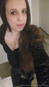 Headed out and feeling sexy tonight wonder what naughty fun i can get