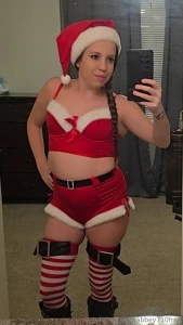 There s some ho ho hos in the house tonight tips for more of tonight s