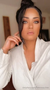 It s friday night i want to get sexy for you