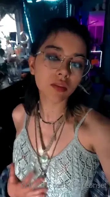 Could you still daddy the fuck out of me if i was rocking this outfit 