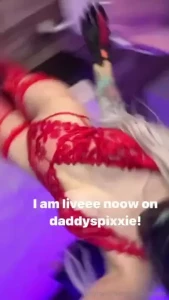Live now in cam