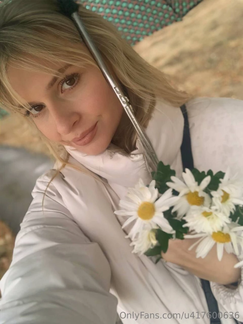 It s such a grey and rainy day perfect for staying cozy inside and 