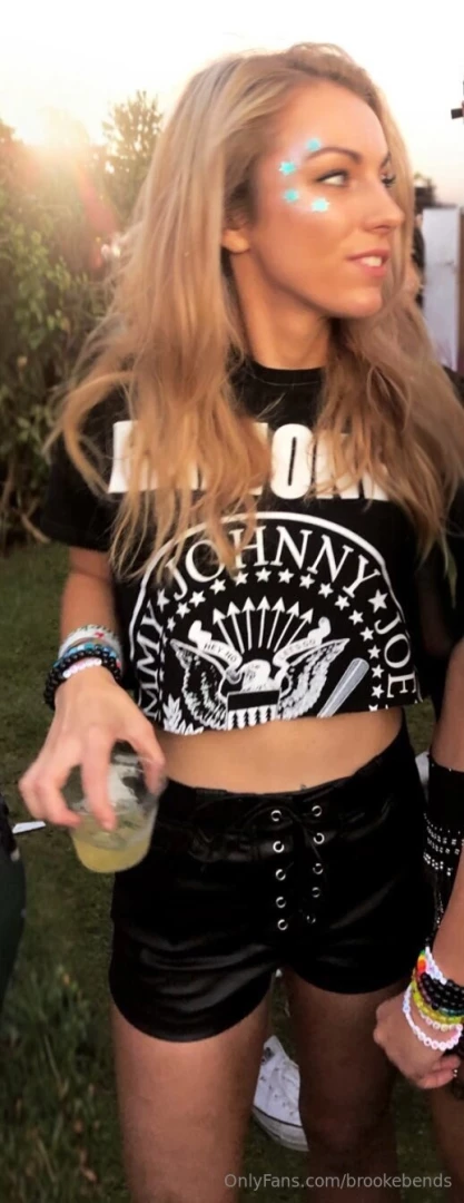 Desperate need of wardrobe update don t judge me swipe for byu pics part 6 