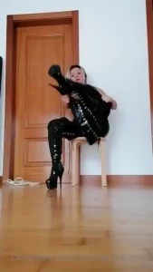 I know there s some boot lovers