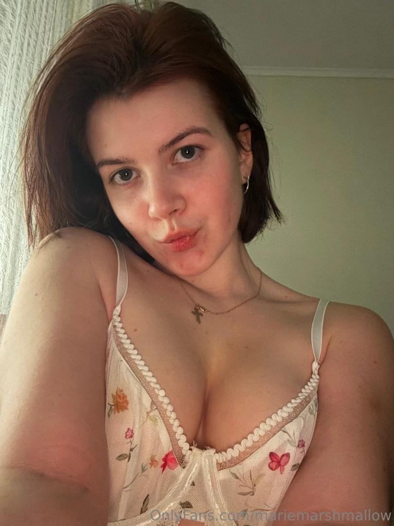 When i m bored sometimes i just lie in bed and flip through my 