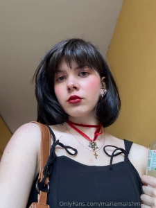 Dressed like a painting feeling like a story no one dares to read out