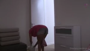 Orgasm with strange toys once again guests had announced their arrival