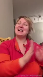 Enjoy a lil titty pic and open for a video of me rambling about how i