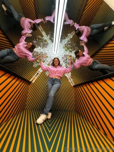 Pretty in pink part 1984