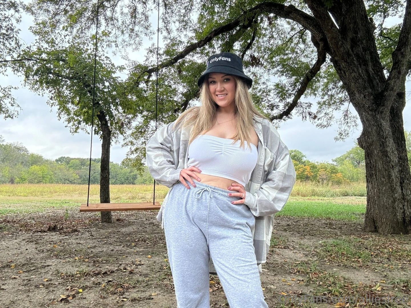 Early bird gets the worm or something like that https onlyfans com 