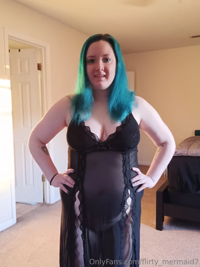 It s been hard to log in lately keeps asking for a selfie update every part 4 