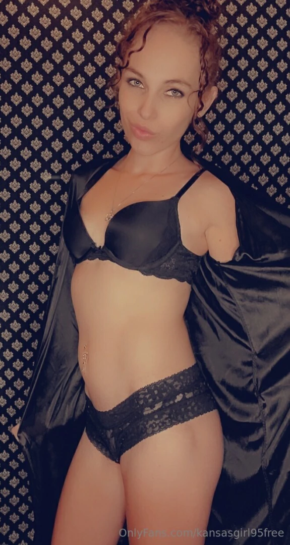 Flashback amp feel-good friday serving unapologetic fire in this 