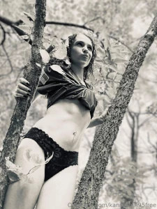 This is it babe only 2 hours left to grab my 2025 content clean-out