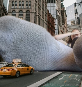 Sorry for the sockblock i guess this city can t handle a giantess haha