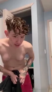 A cute little clip of me getting dressed this morning free since i ve