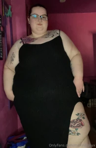 I m finally back decided to take some pics in my fave dress and then part 1